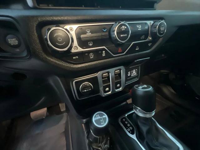 Certified 2025 Jeep Wrangler Sport AWD/4WD image 34
