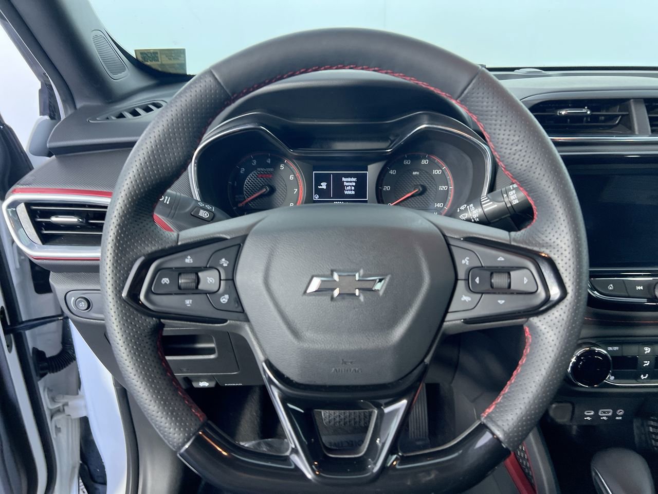 Used 2023 Chevrolet TrailBlazer RS w/ Convenience Package FWD image 15