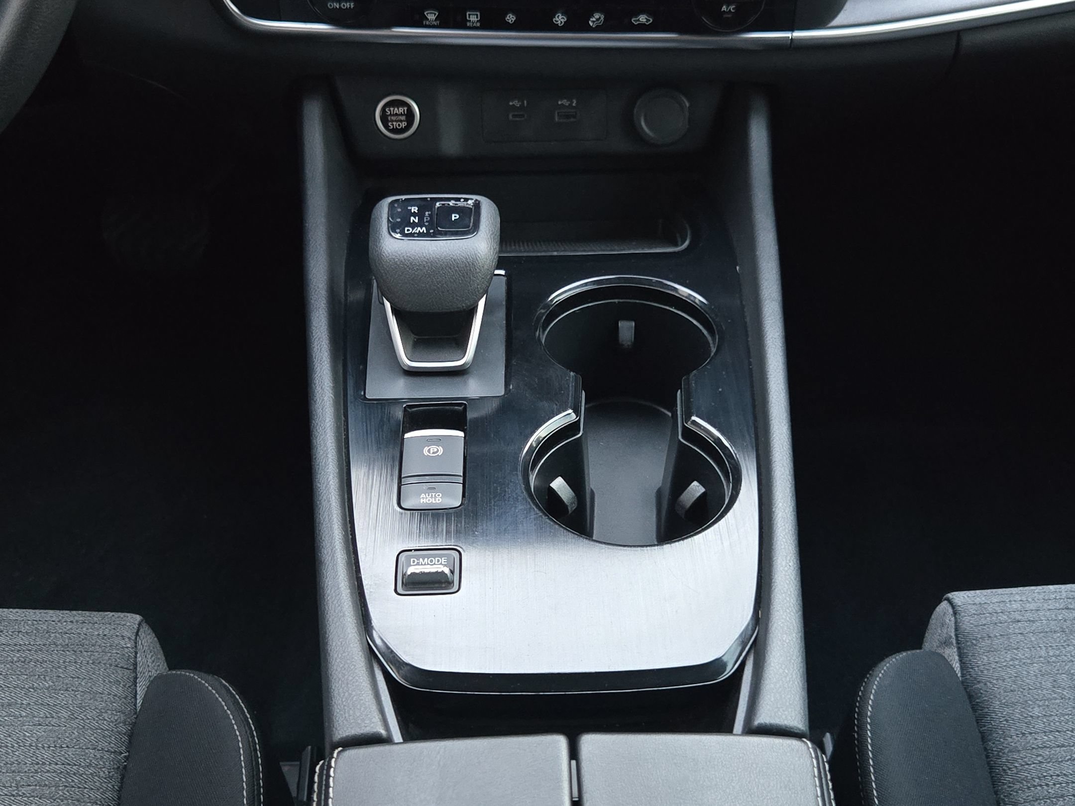 Used 2023 Nissan Rogue SV FWD image 32