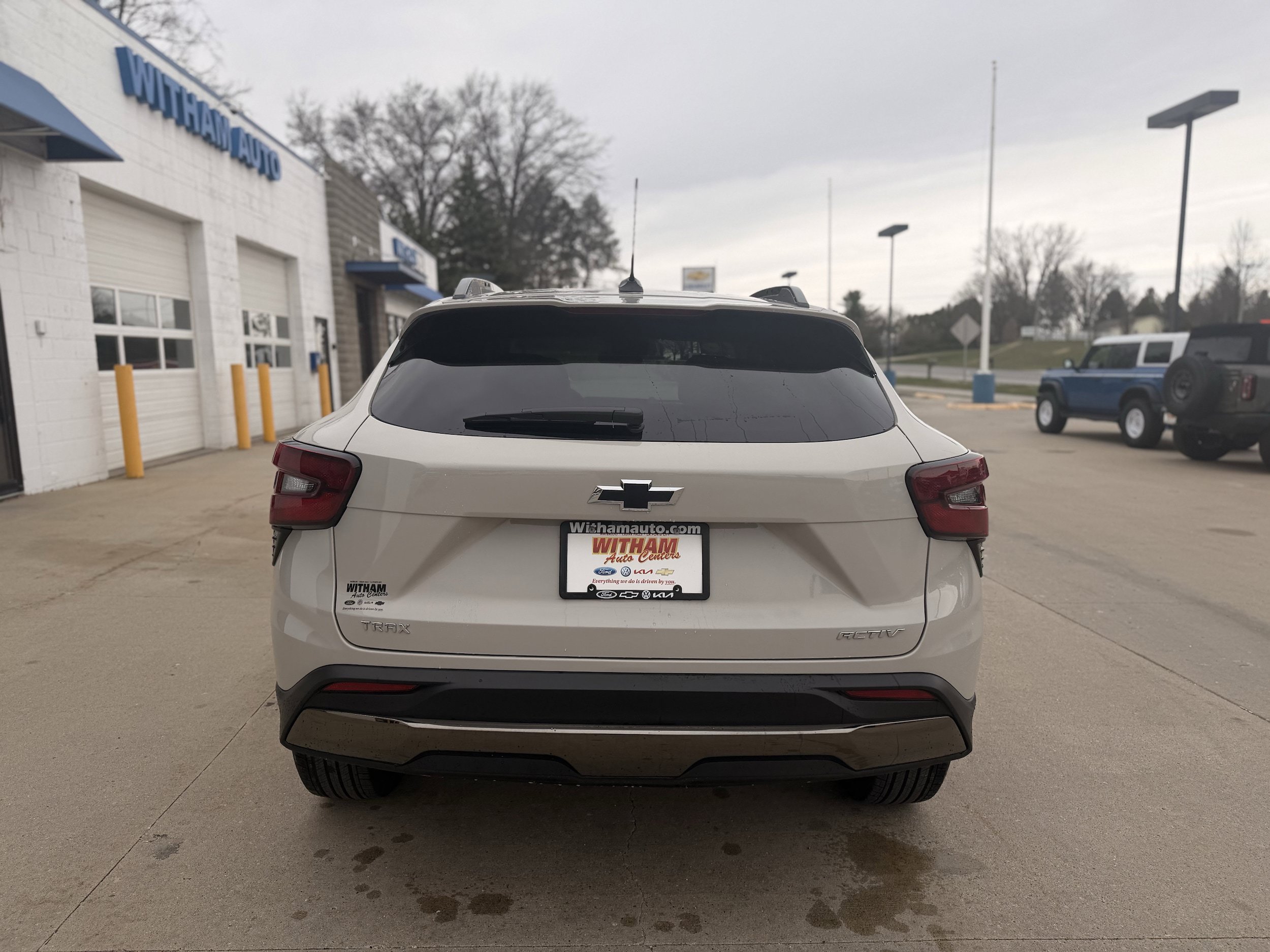 New 2026 Chevrolet Trax ACTIV FWD image 4
