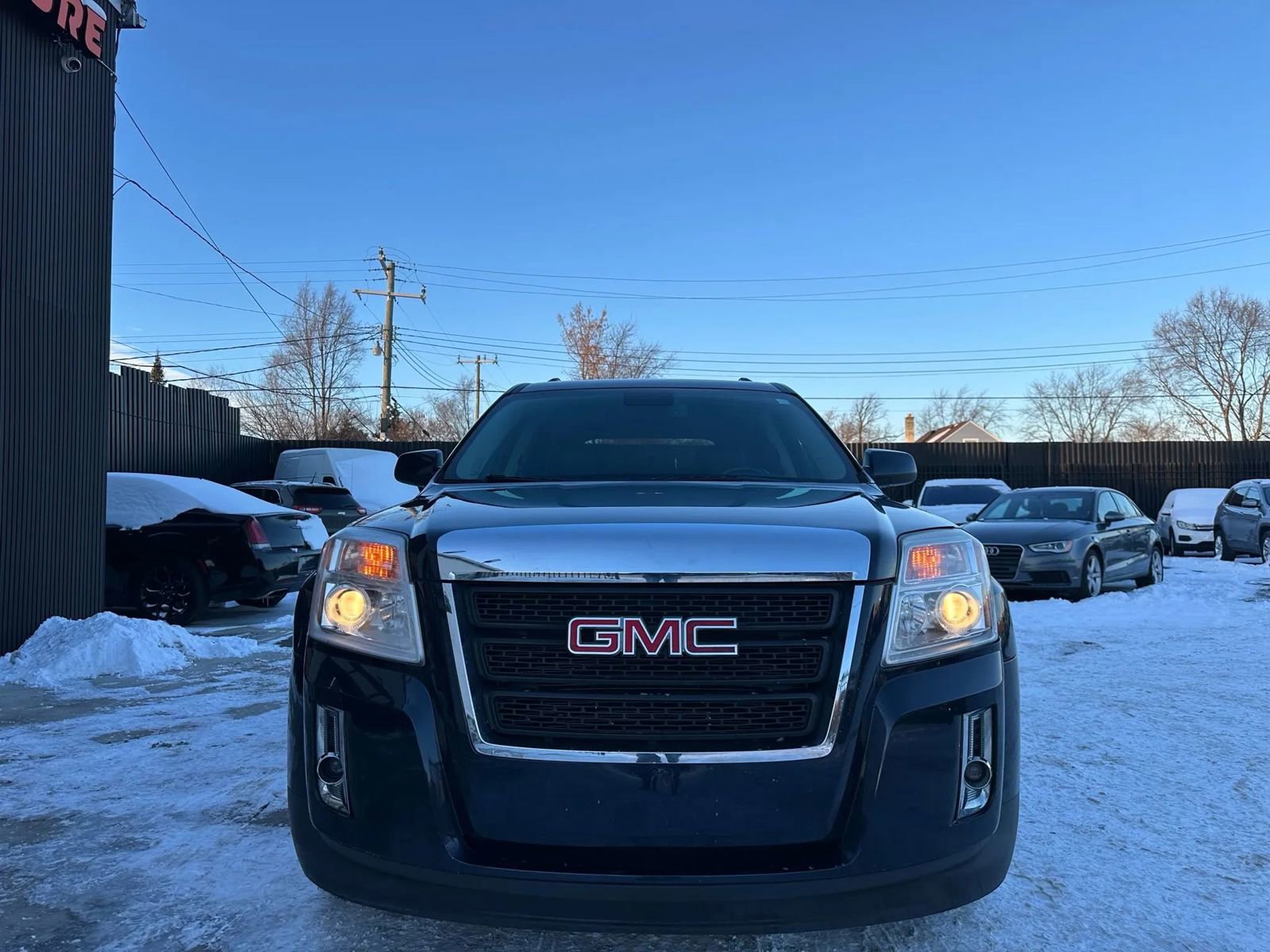 Used 2015 GMC Terrain SLT image 2
