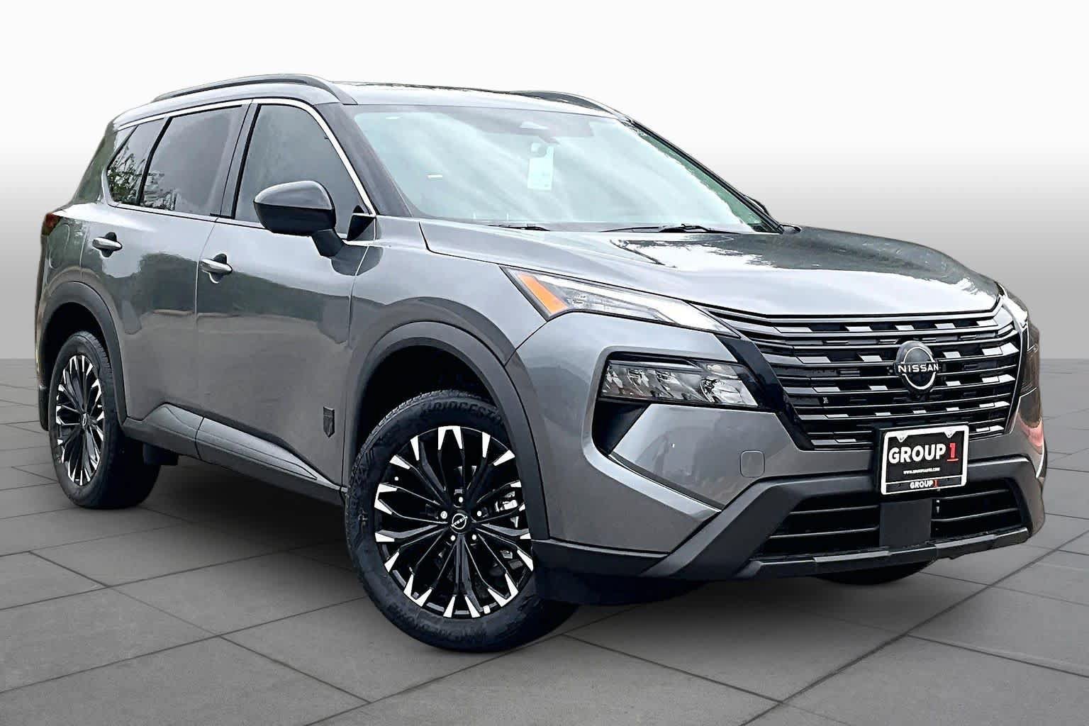 New 2026 Nissan Rogue Dark Armor FWD image 2