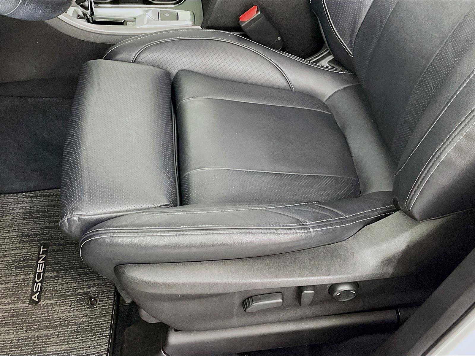 Used 2021 Subaru Ascent Limited w/ Technology Package image 25