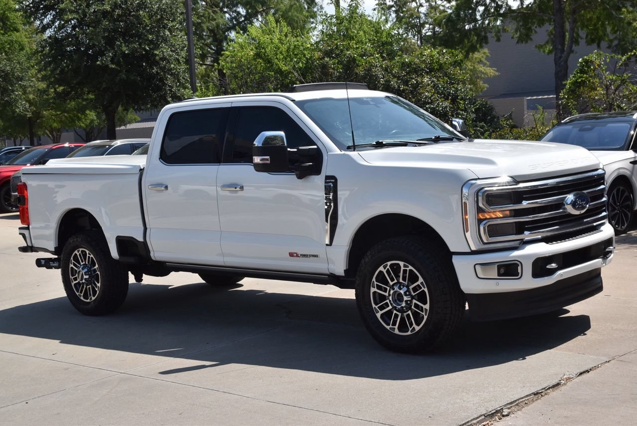 Used 2024 Ford F250 Limited AWD/4WD image 5