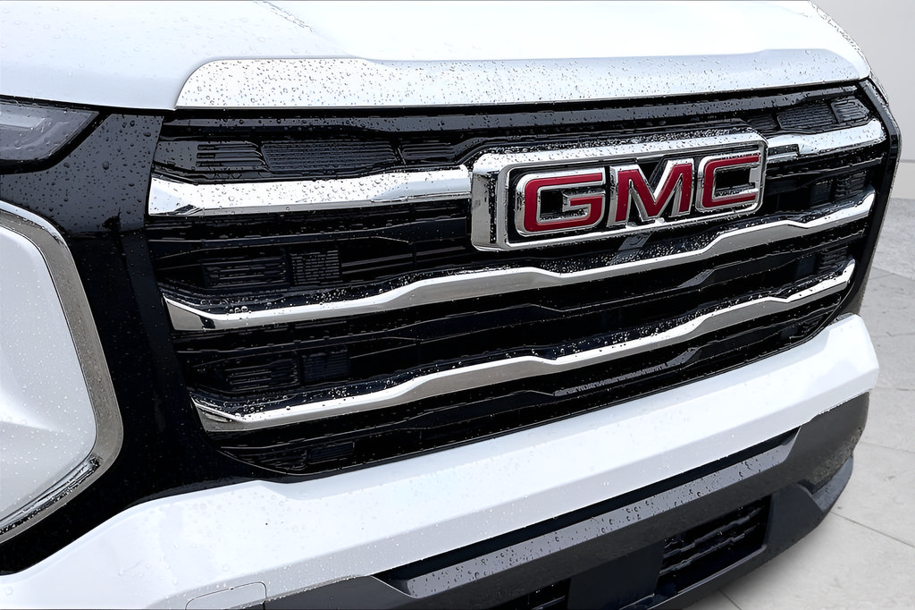 Used 2026 GMC Terrain Elevation FWD image 32