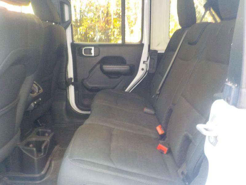 Used 2019 Jeep Wrangler Unlimited Sport S image 23