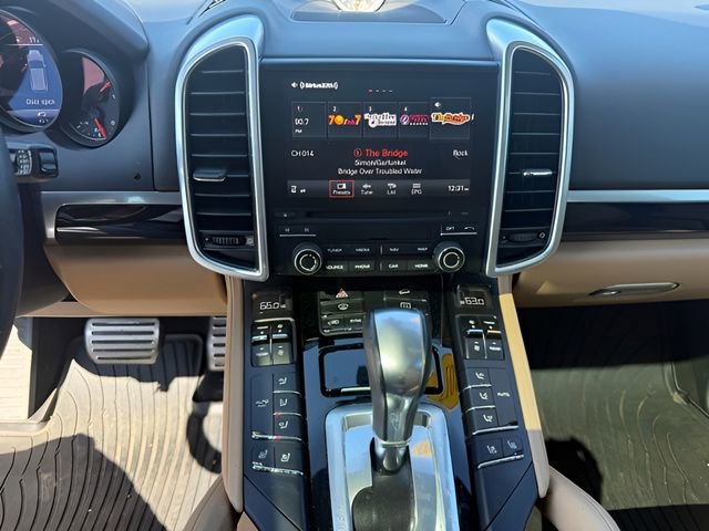 Used 2017 Porsche Cayenne S image 20