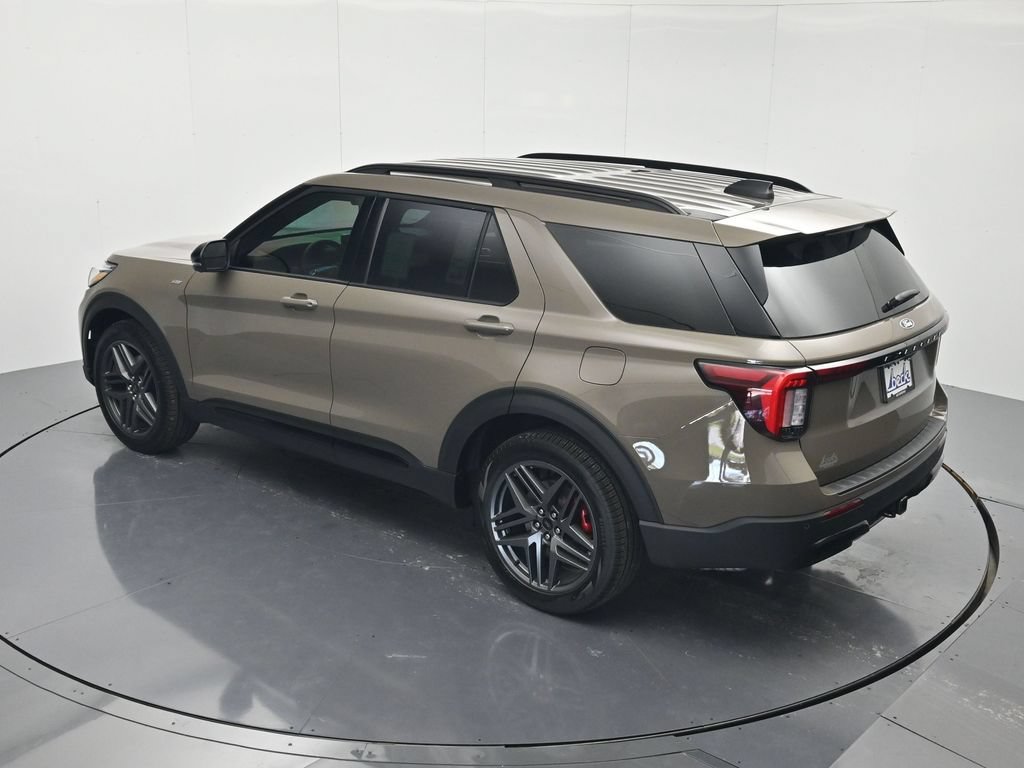 New 2027 Ford Explorer ST-Line w/ ST-Line Street Pack RWD image 36