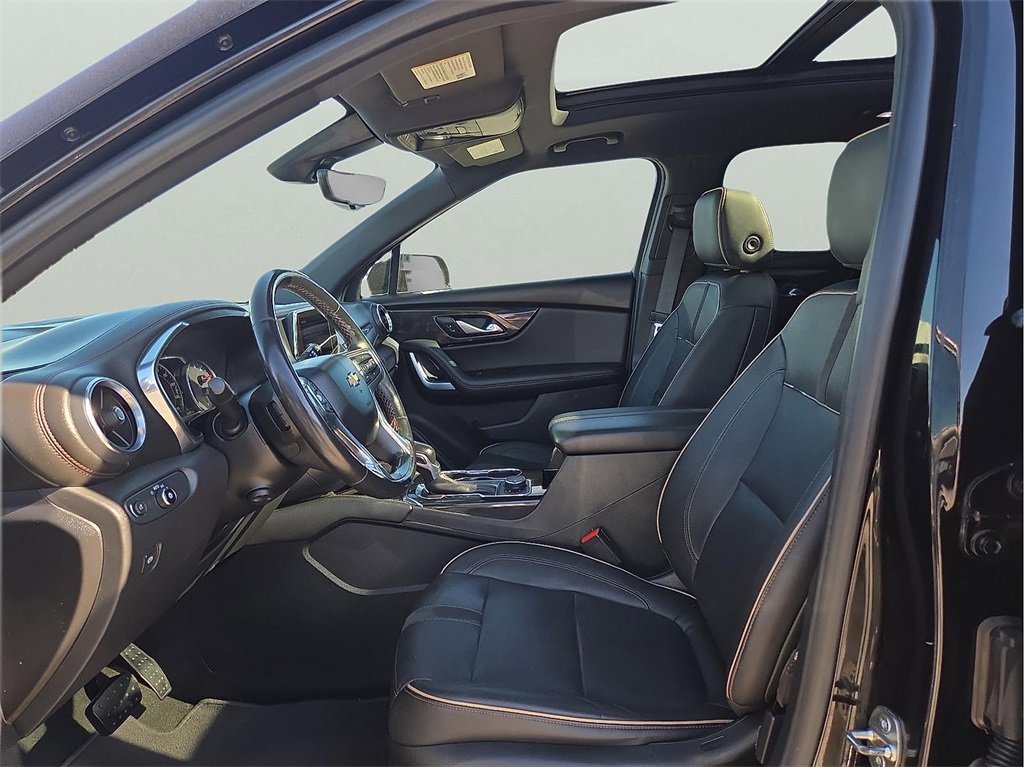 Used 2019 Chevrolet Blazer Premier w/ Sun and Wheels Package image 11