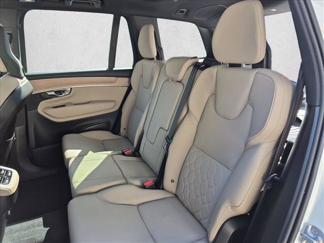Used 2026 Volvo XC90 B6 Plus w/ Protection Package AWD/4WD image 20