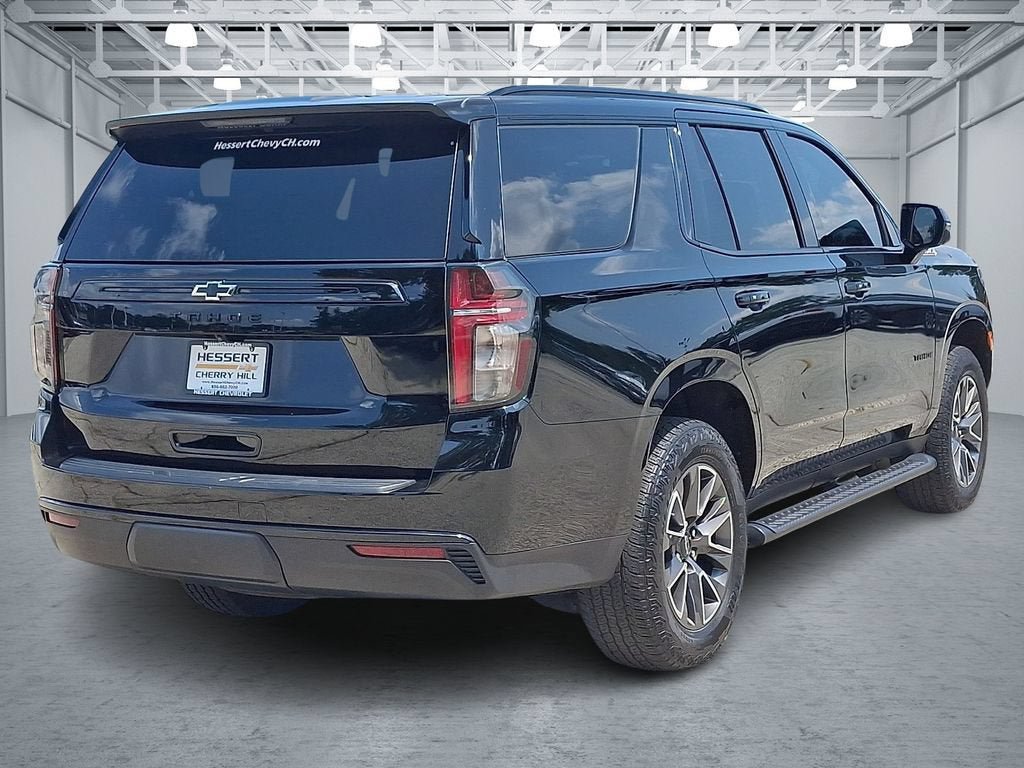 Certified 2024 Chevrolet Tahoe Z71 w/ Luxury Package AWD/4WD image 8