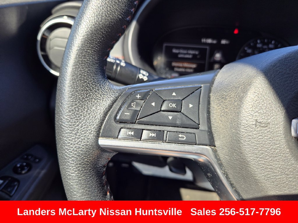 Used 2022 Nissan Kicks SR FWD image 24