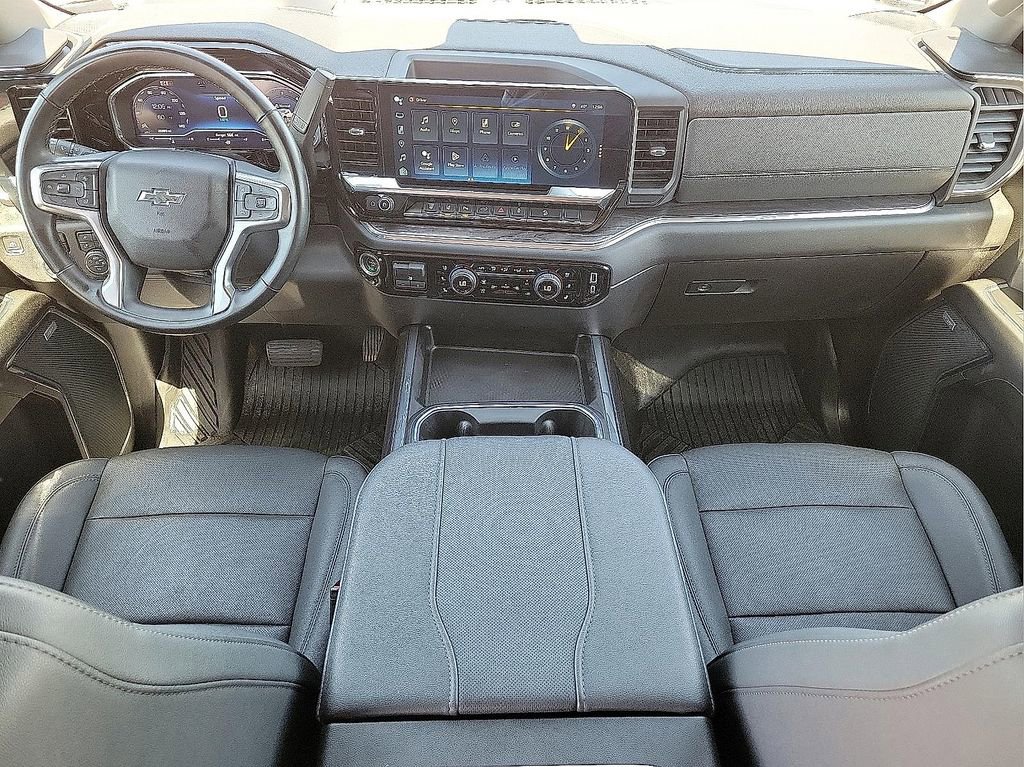 Used 2024 Chevrolet Silverado 3500 LTZ w/ LTZ Plus Package AWD/4WD image 11