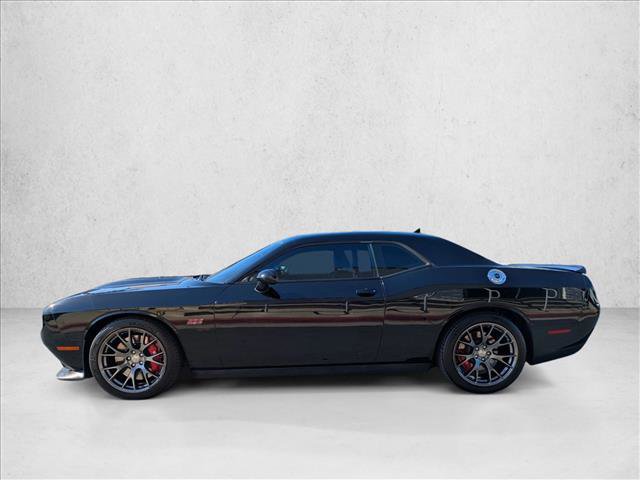 Used 2015 Dodge Challenger SRT image 9