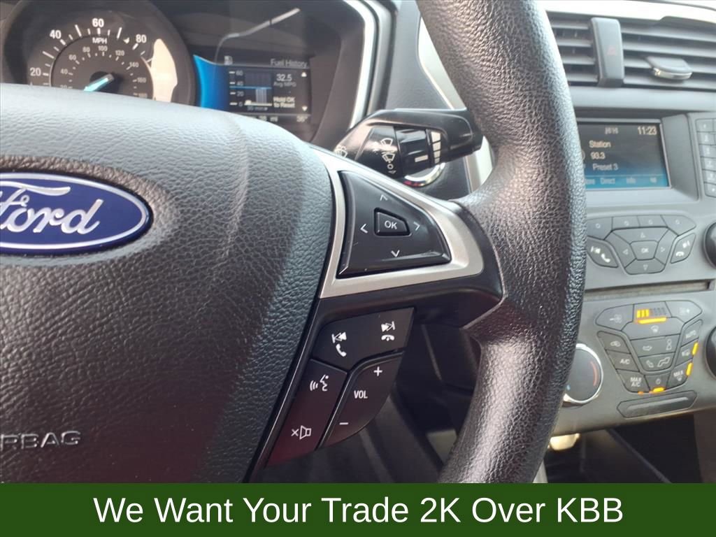 Used 2018 Ford Fusion S image 25