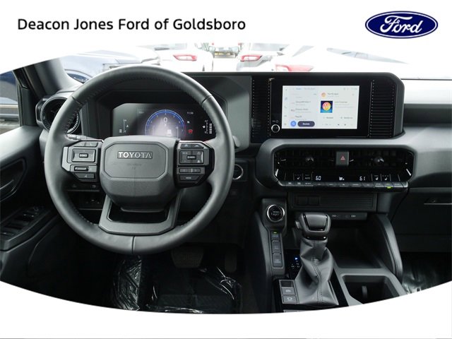 Used 2025 Toyota Land Cruiser 1958 image 17