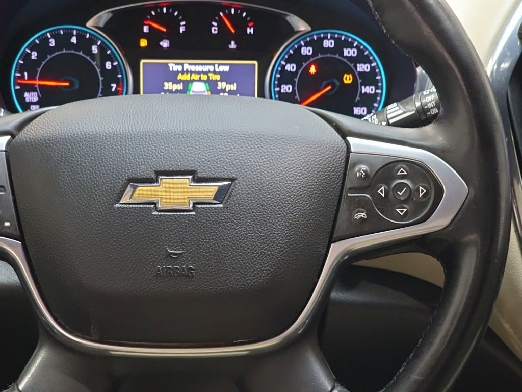 Used 2023 Chevrolet Traverse LT AWD/4WD image 16