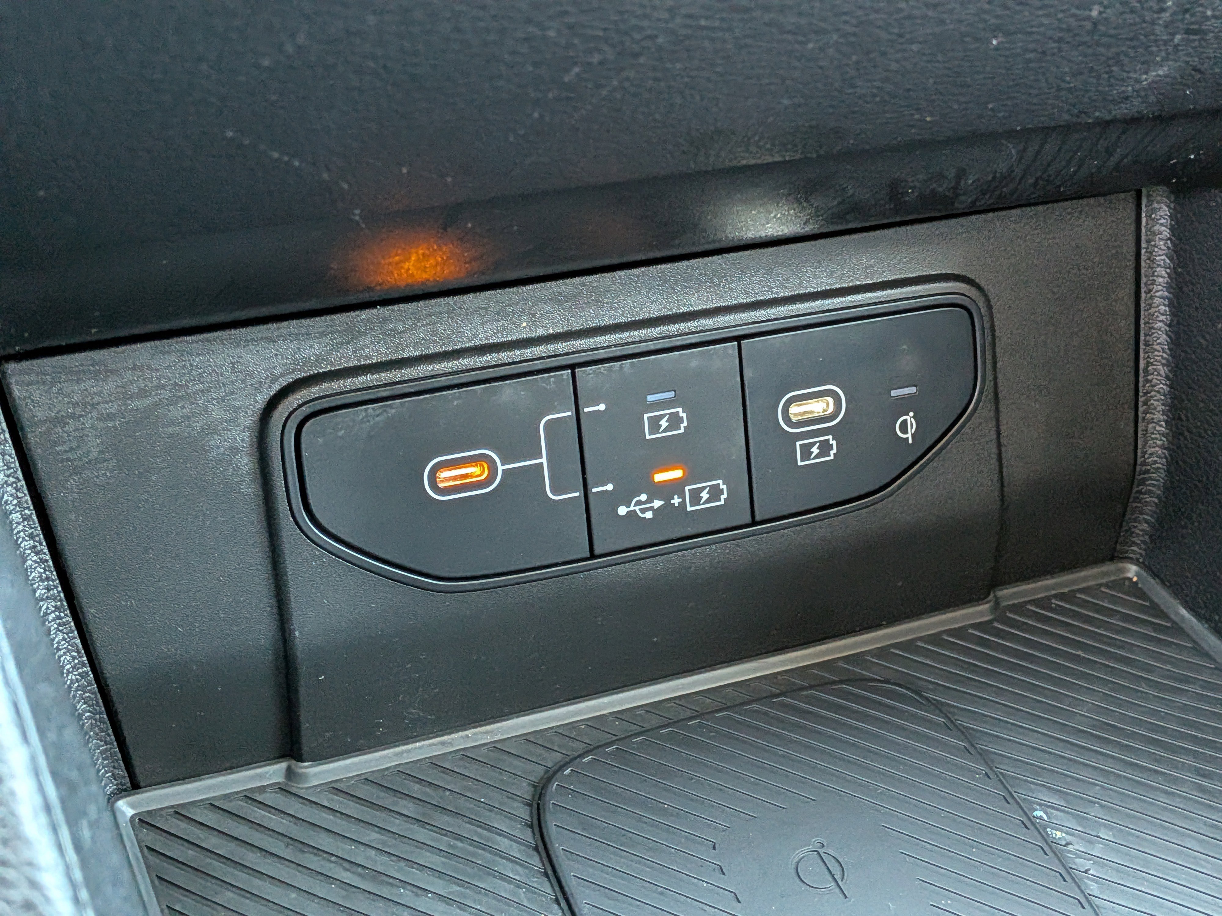 Certified 2026 Kia Sportage SX image 33