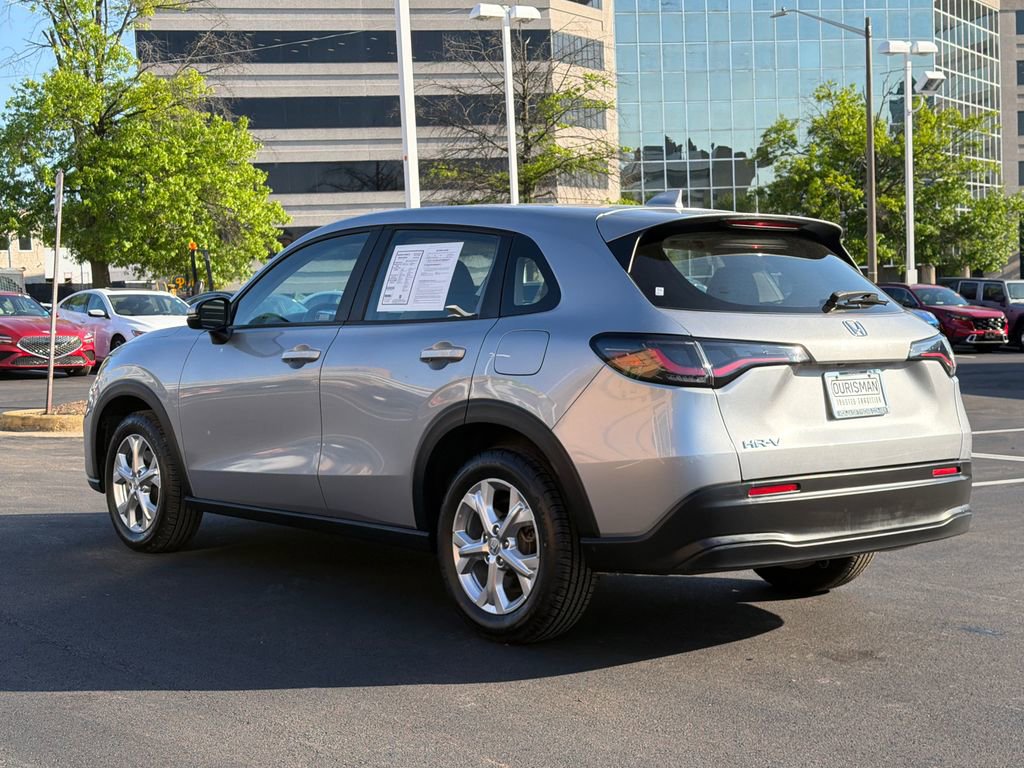 Used 2023 Honda HR-V LX image 19