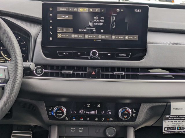 New 2026 Mitsubishi Outlander SEL Black Edition FWD image 18