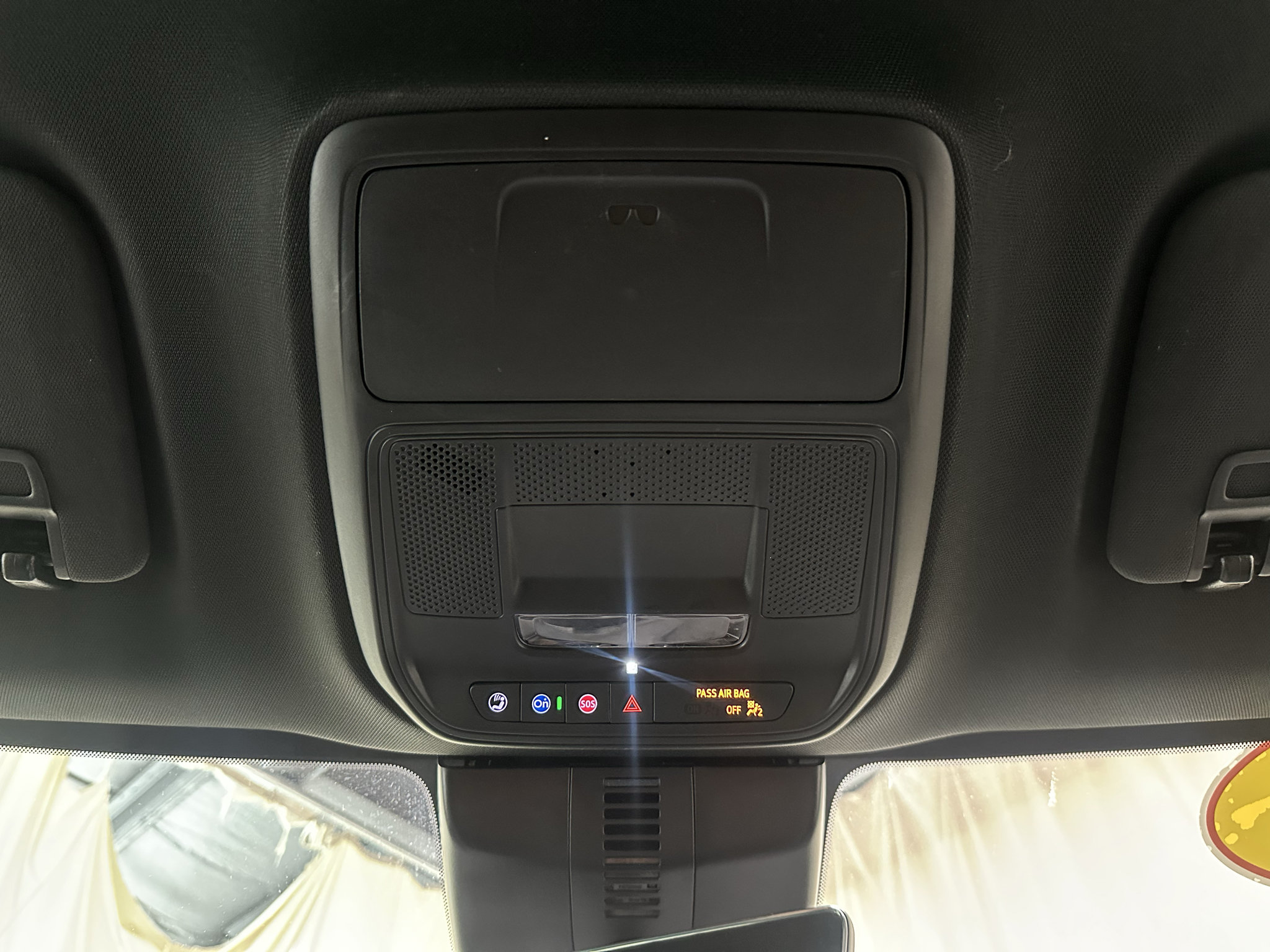 Certified 2026 Chevrolet Traverse LT w/ Driver Confidence Package FWD image 41