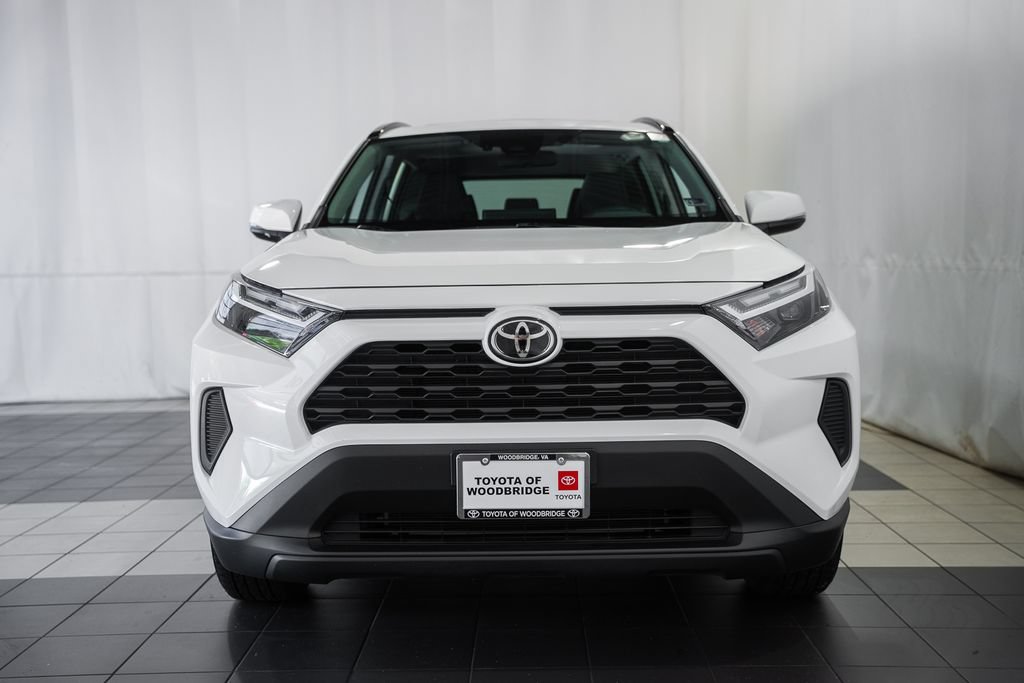 Used 2025 Toyota RAV4 XLE w/ Convenience Package AWD/4WD image 2