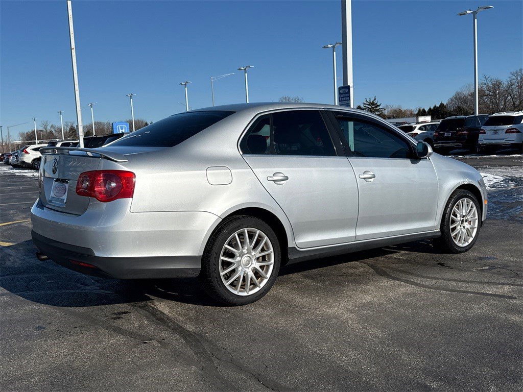 Used 2006 Volkswagen Jetta GLI image 9