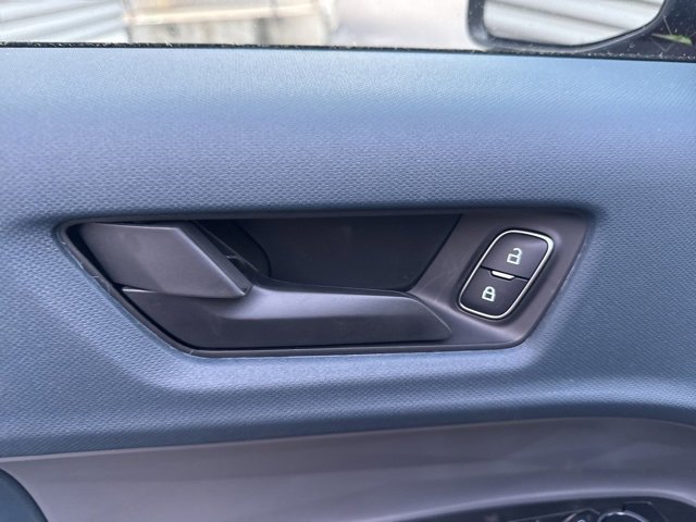 New 2025 Ford Maverick Lariat w/ Black Appearance Package image 12