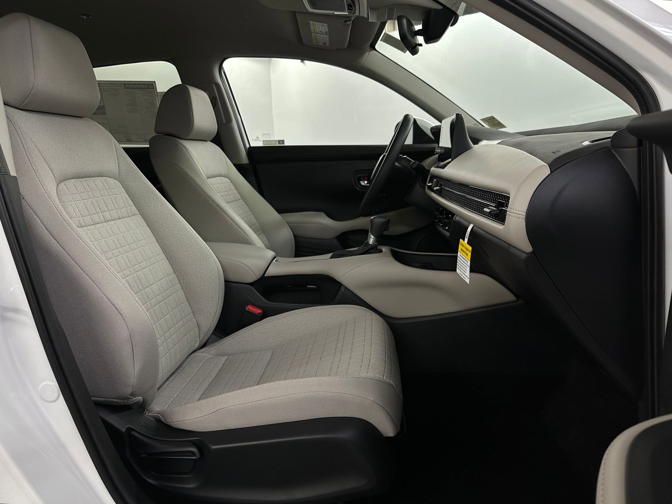 New 2026 Honda HR-V LX image 31