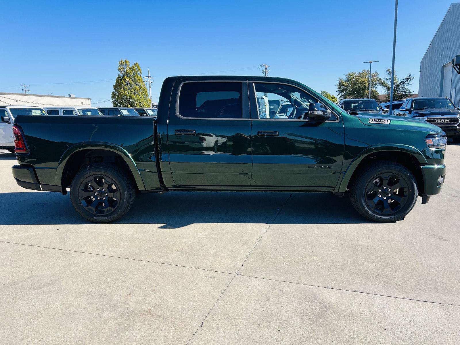 New 2027 RAM 1500 Big Horn AWD/4WD image 39