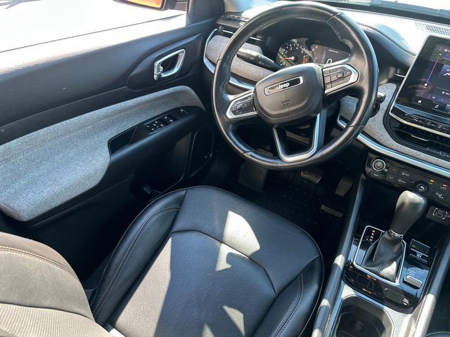 Used 2022 Jeep Compass Latitude w/ Sun and Sound Group image 21