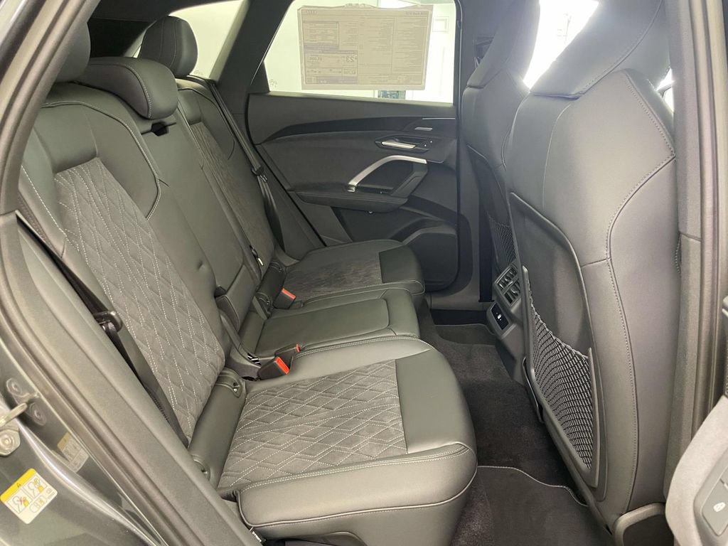 New 2026 Audi SQ5 Premium Plus AWD/4WD image 22