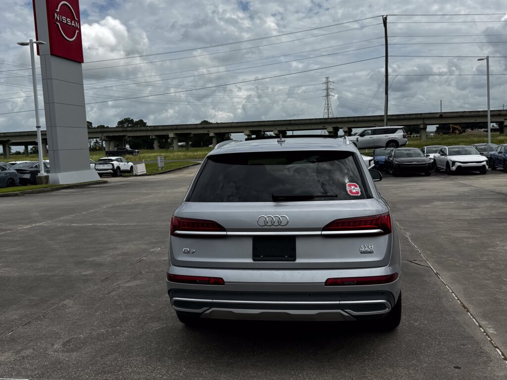 Used 2022 Audi Q7 3.0T Premium Plus AWD/4WD image 22
