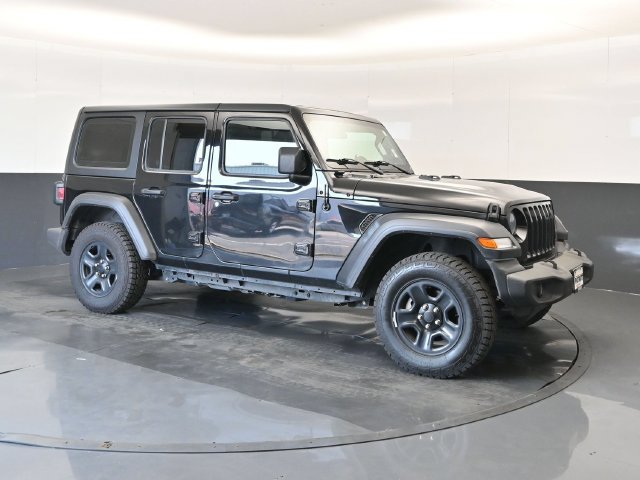 Used 2019 Jeep Wrangler Unlimited Sport AWD/4WD image 3