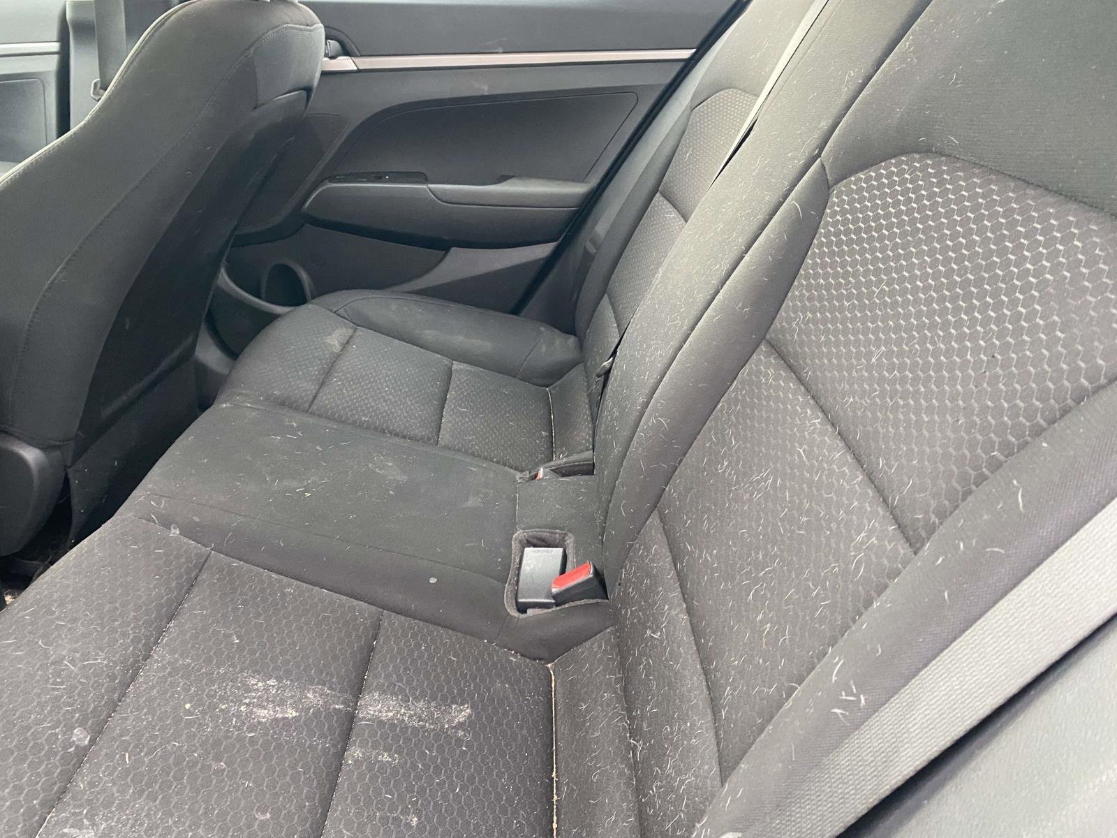 Used 2019 Hyundai Elantra SE w/ Cargo Package image 11