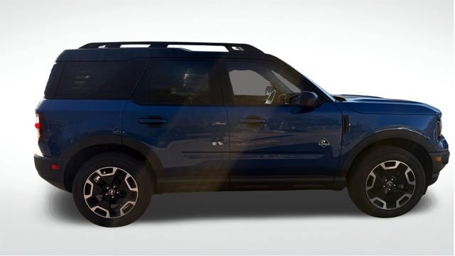 Used 2023 Ford Bronco Sport Outer Banks image 10