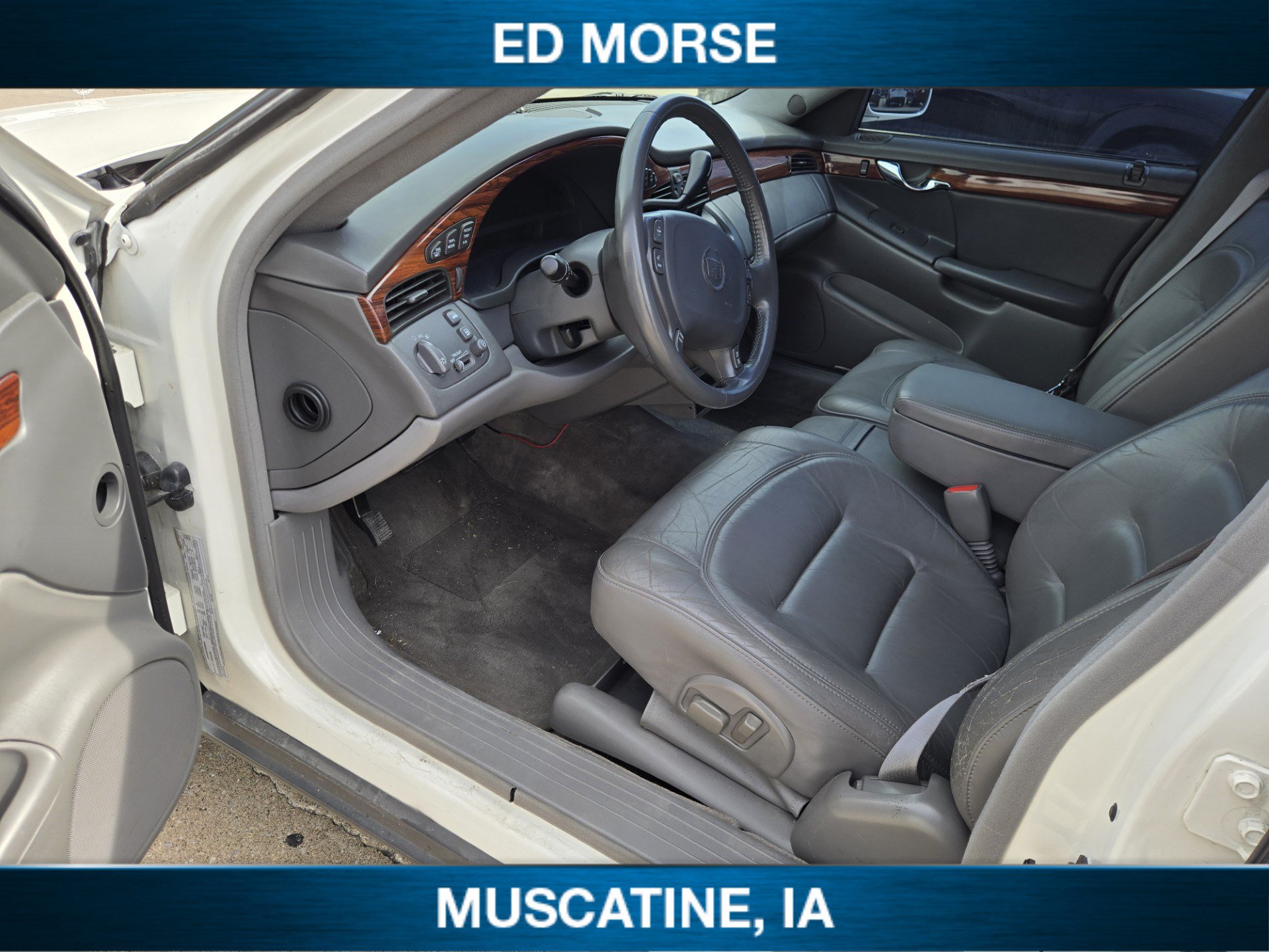 Used 2002 Cadillac De Ville Limousine FWD image 19