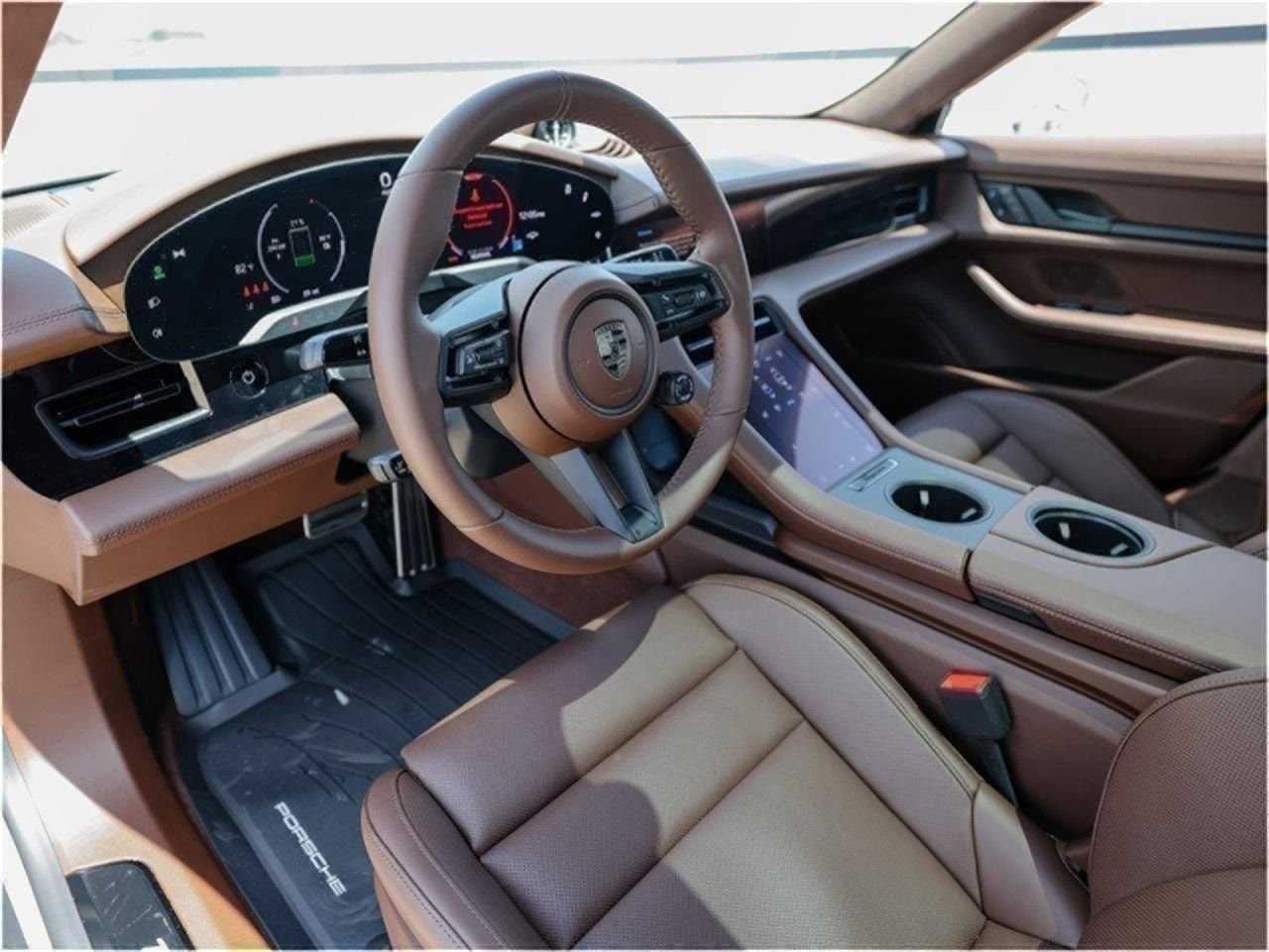 New 2025 Porsche Taycan Turbo image 4