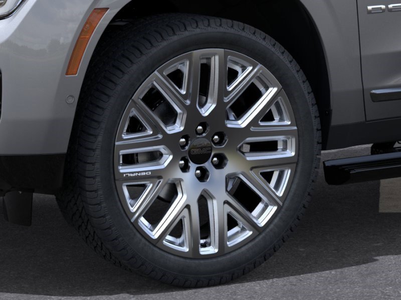 New 2026 GMC Yukon XL Denali Ultimate w/ LPO, Illumination Package AWD/4WD image 9