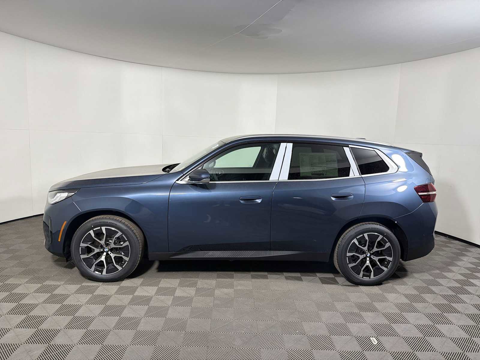 New 2026 BMW X3 xDrive30 image 4