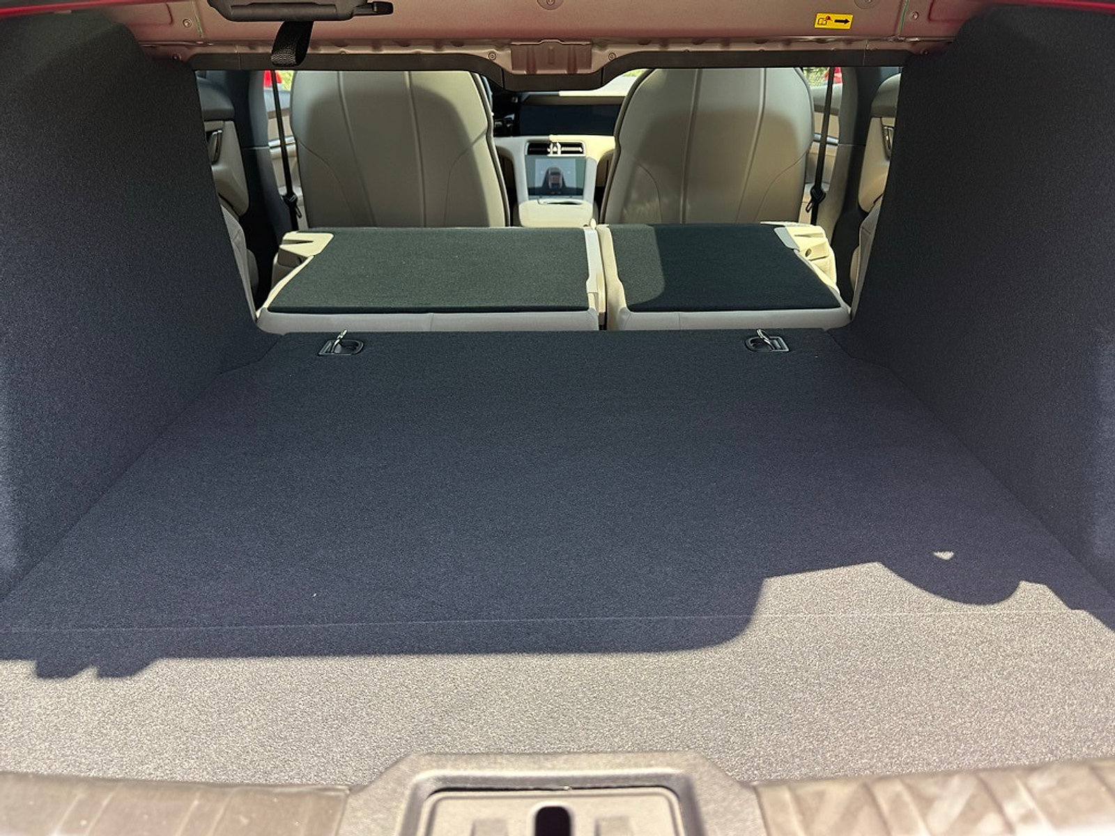 New 2025 Porsche Taycan 4S AWD/4WD image 37
