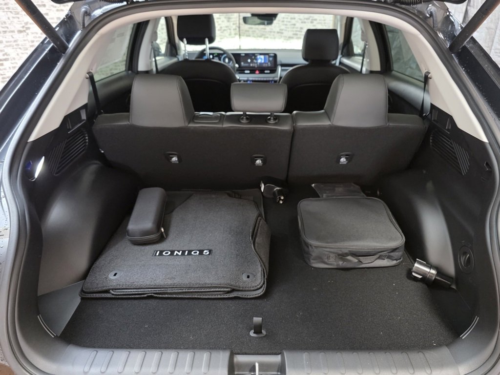 New 2026 Hyundai Ioniq 5 SEL image 15