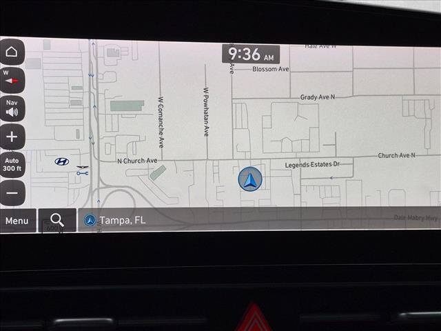 Used 2023 Hyundai Elantra Limited FWD image 5