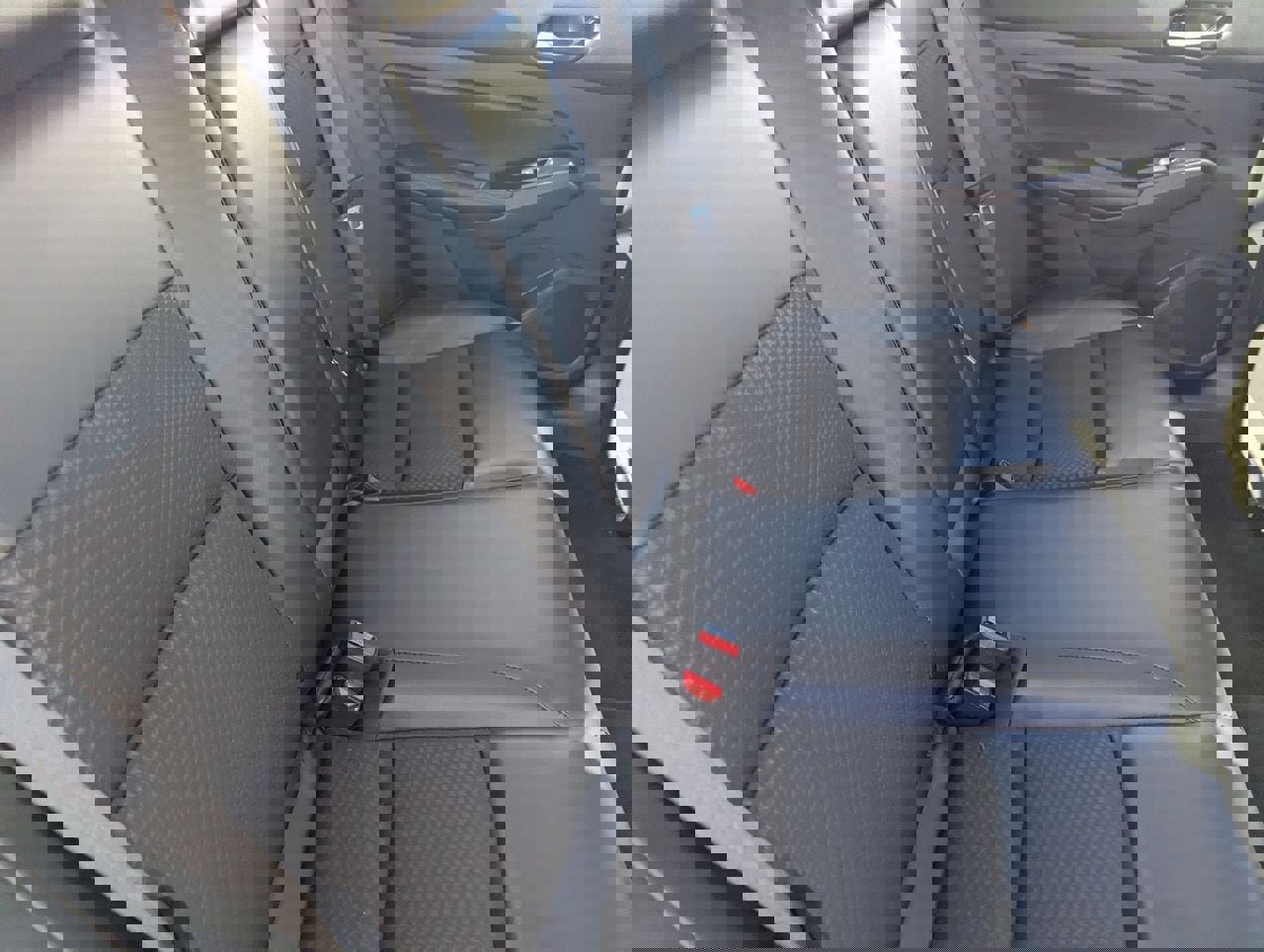 Used 2025 Nissan Altima 2.5 SR image 14