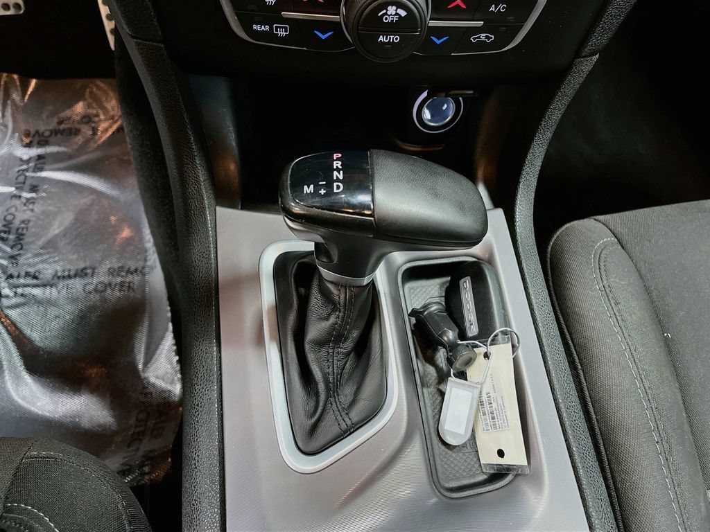 Used 2023 Dodge Charger R/T RWD image 16