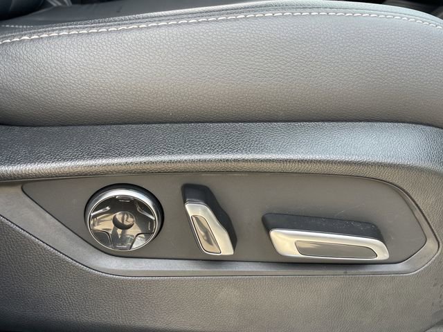 Used 2025 Acura RDX SH-AWD image 29