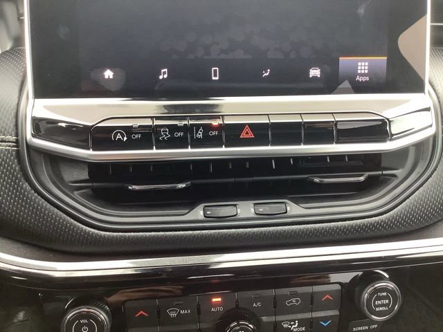 Used 2023 Jeep Compass Altitude w/ Convenience Group image 32