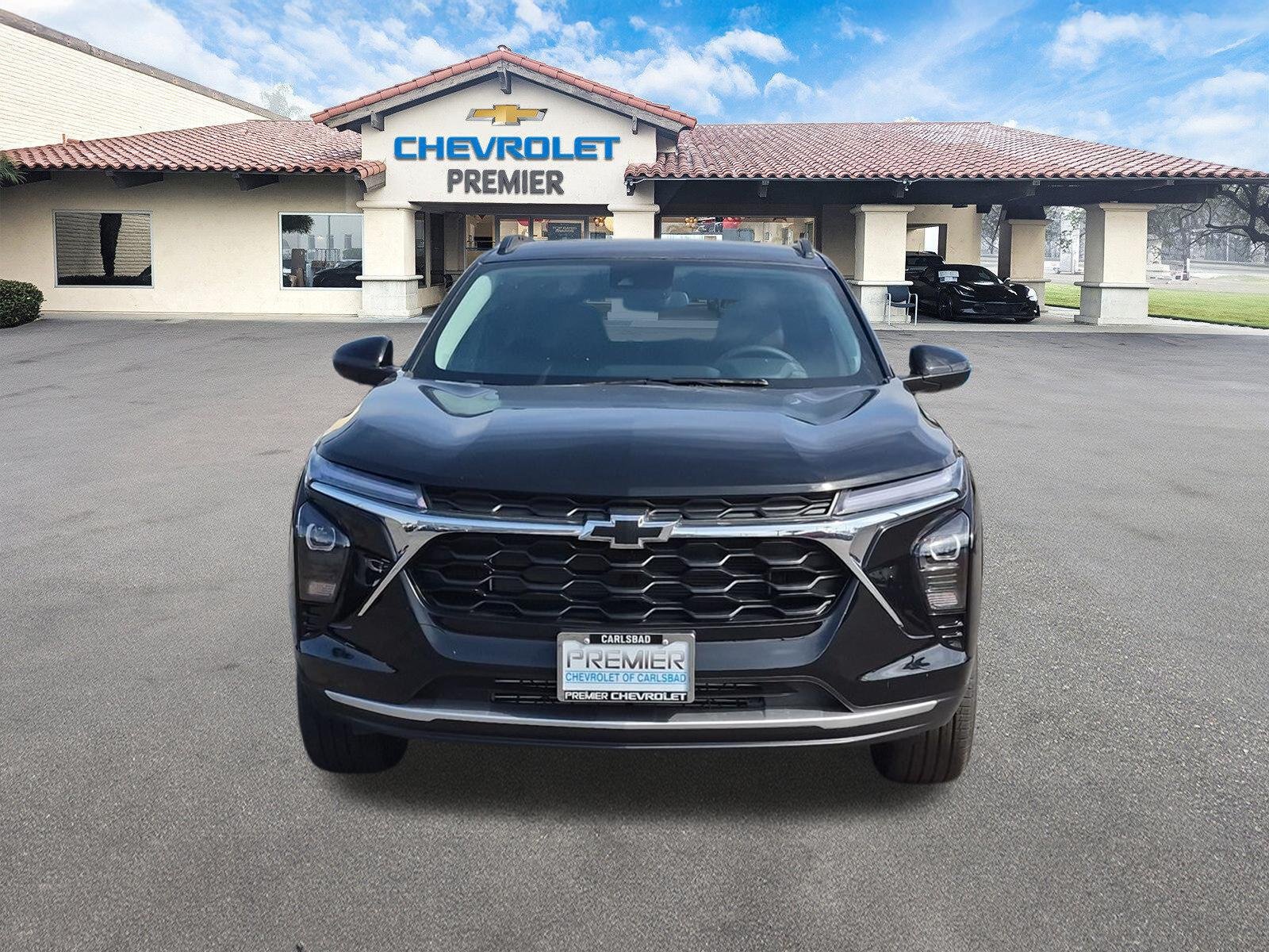 New 2026 Chevrolet Trax LT w/ Driver Confidence Package FWD image 3