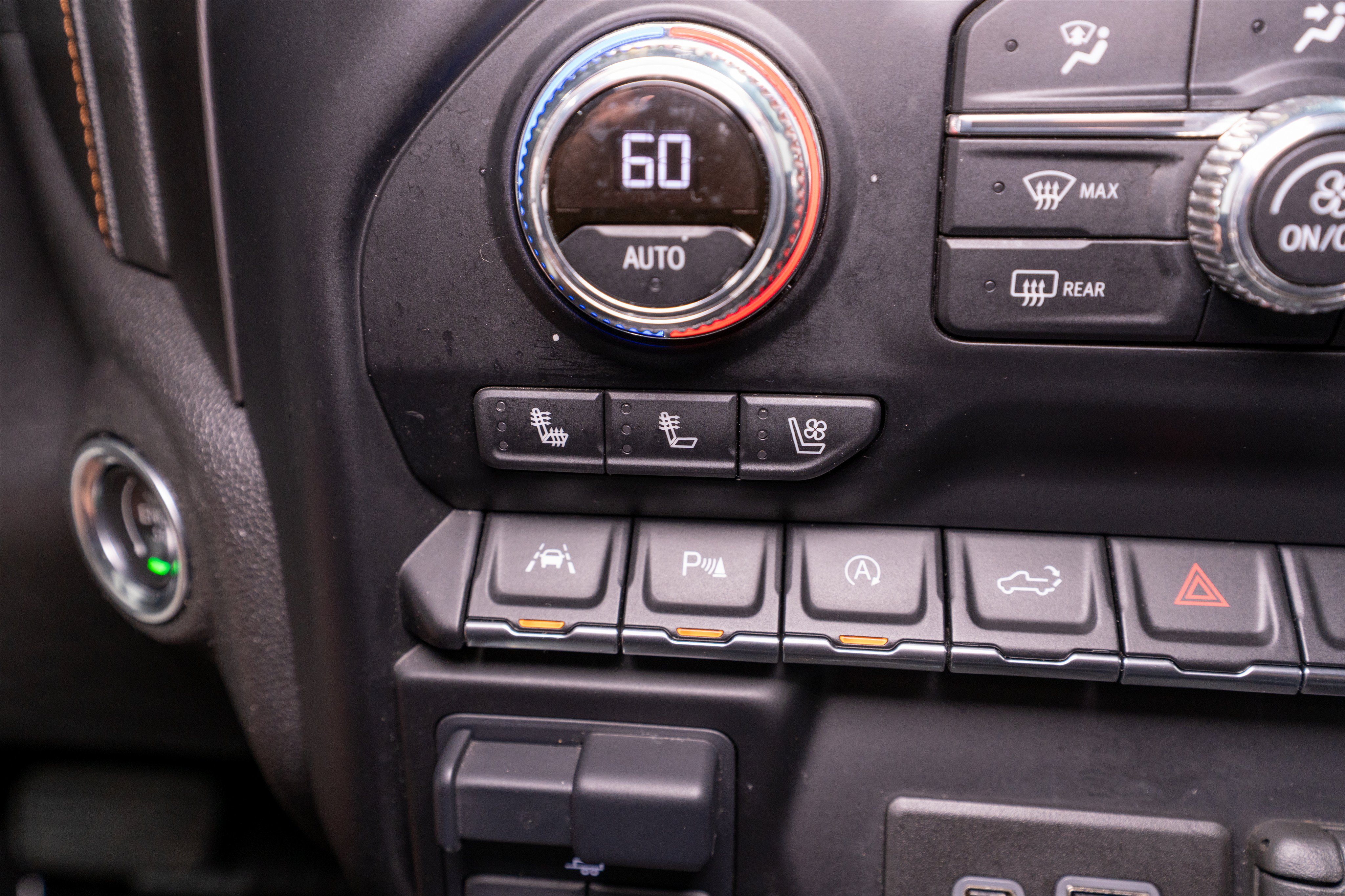 Used 2021 GMC Sierra 1500 AT4 w/ AT4 Value Package AWD/4WD image 25