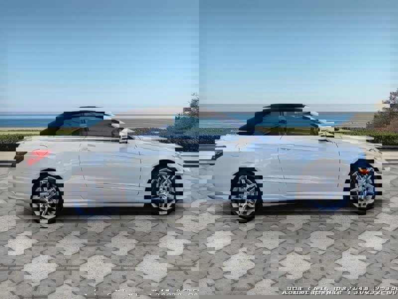 Used 2011 Mercedes-Benz E 550 Cabriolet image 17